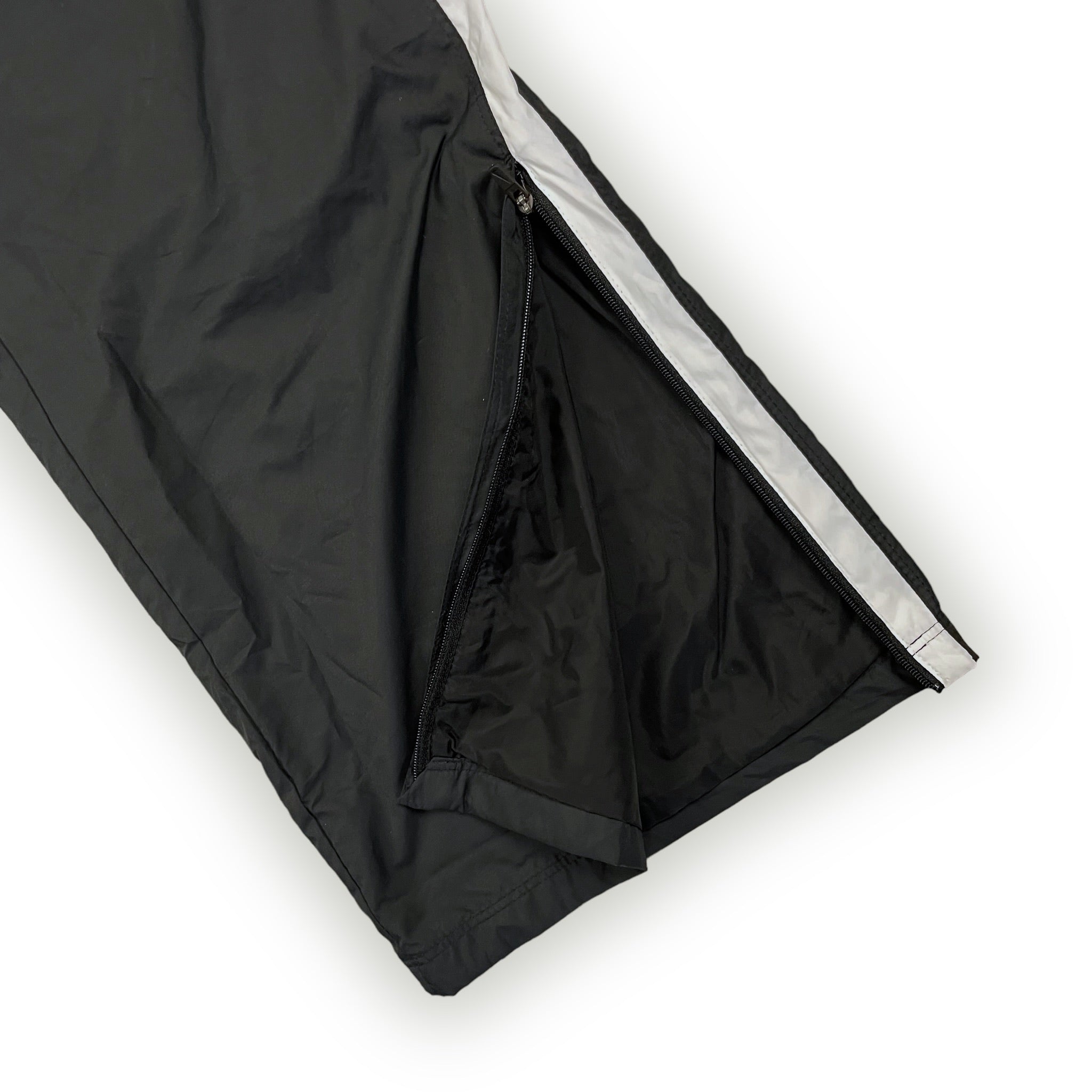 NIKE TRACKPANTS (XL)